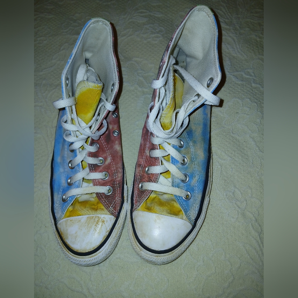 Converse Tie Dye High Tops Size 7